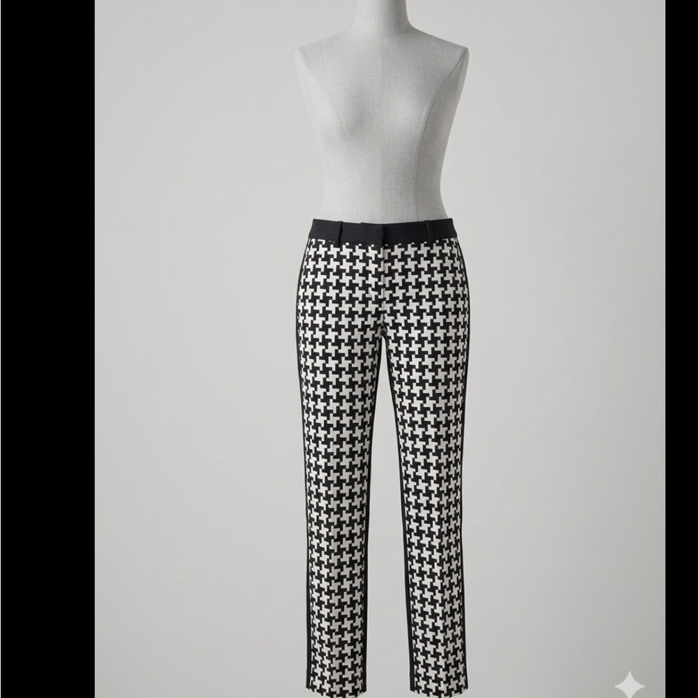 Michael Kors Black and White Patterned Cropped Pants